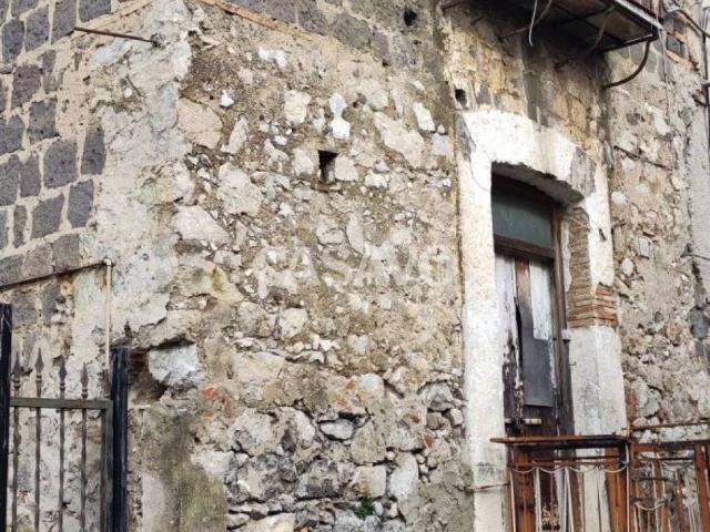 Casa indipendente in vendita a Salerno SA