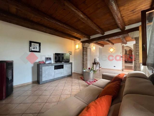 Casa indipendente in vendita a Salizzole VR