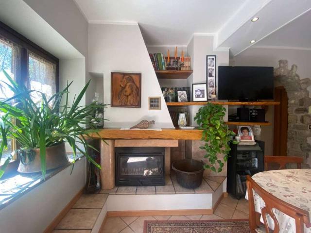 Casa indipendente in vendita a Salò BS