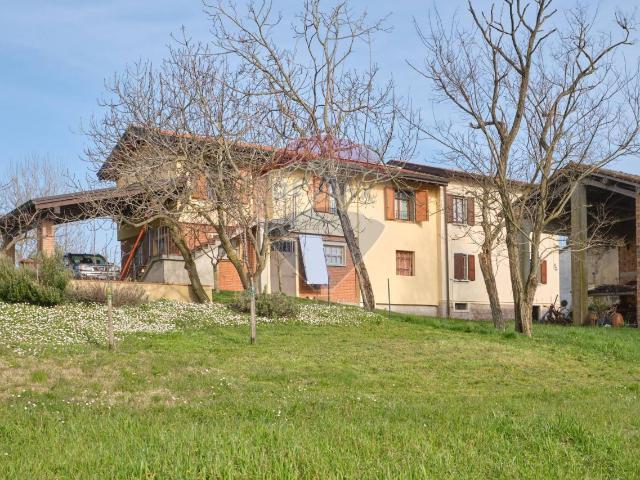 Casa indipendente in vendita a Salsomaggiore Terme