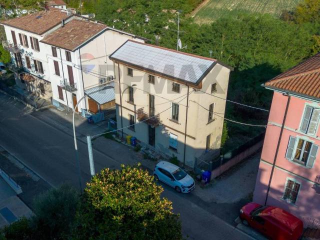 Casa indipendente in vendita a Salsomaggiore Terme PR