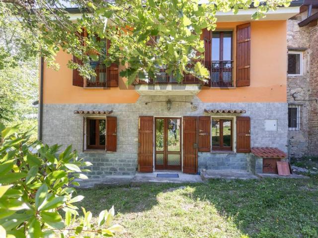 Casa indipendente in vendita a Salsomaggiore Terme PR