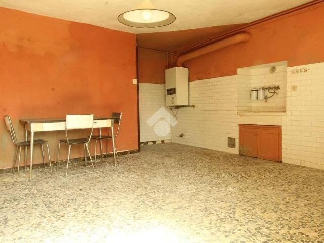 Casa indipendente in vendita a Salussola BI