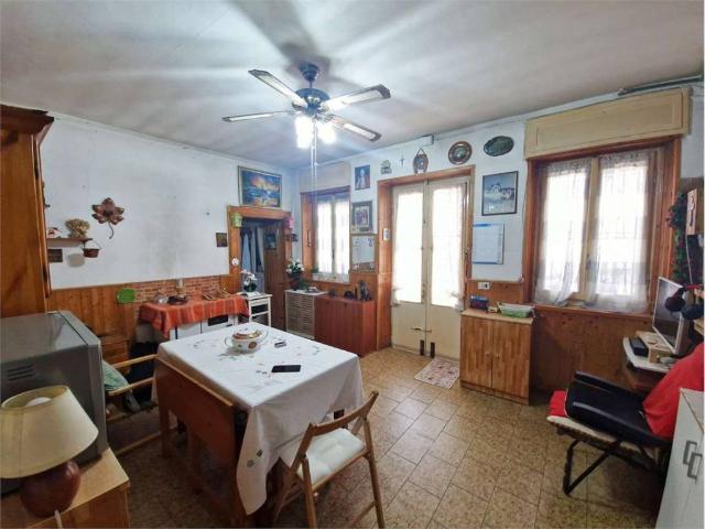 Casa indipendente in vendita a Samarate VA