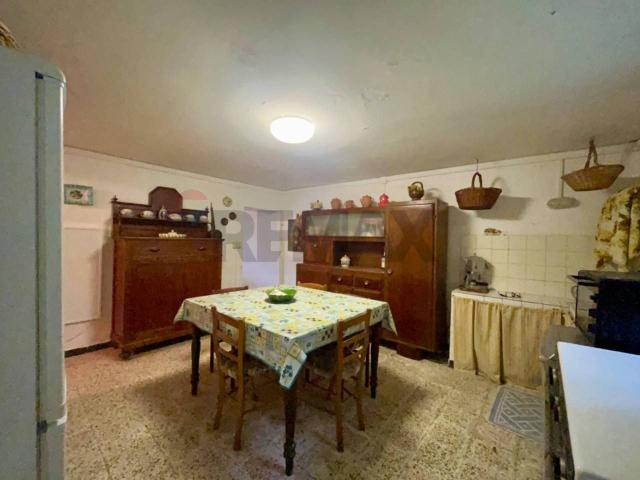 Casa indipendente in vendita a Sambuca Pistoiese