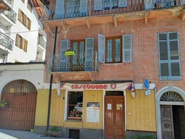 Casa indipendente in vendita a Sampeyre CN