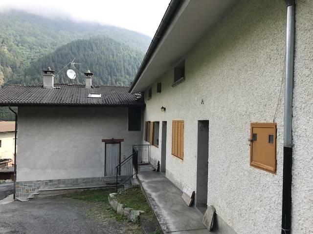 Casa indipendente in vendita a Sampeyre CN