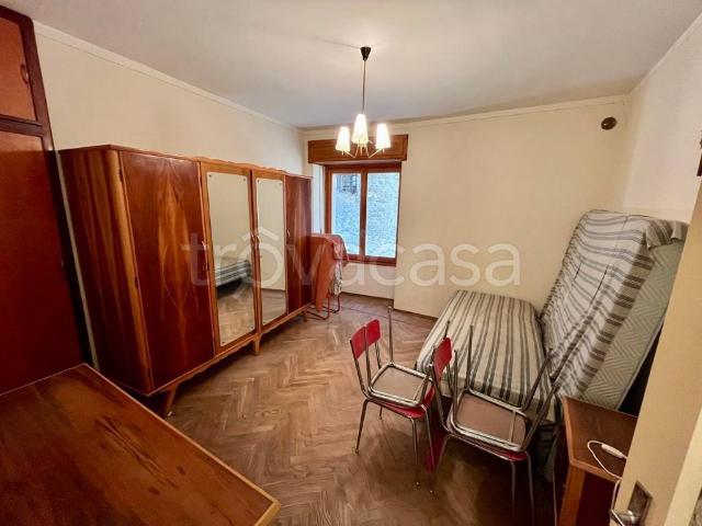 Casa indipendente in vendita a Sampeyre via Vittorio Emanuele II