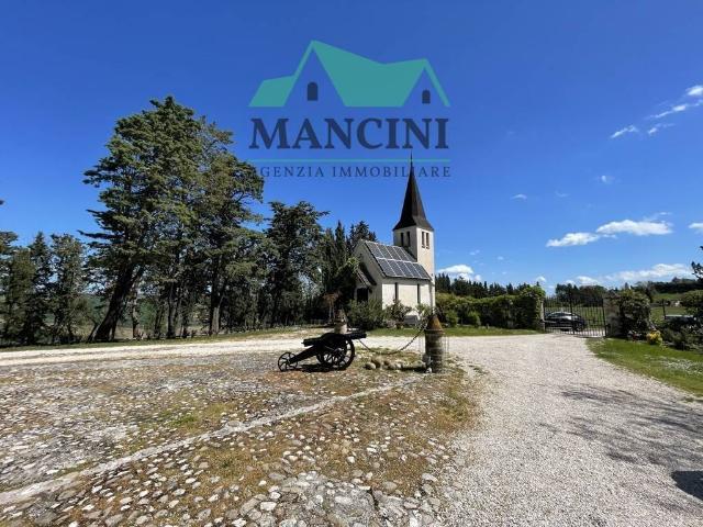 Casa indipendente in vendita a San Marcello AN
