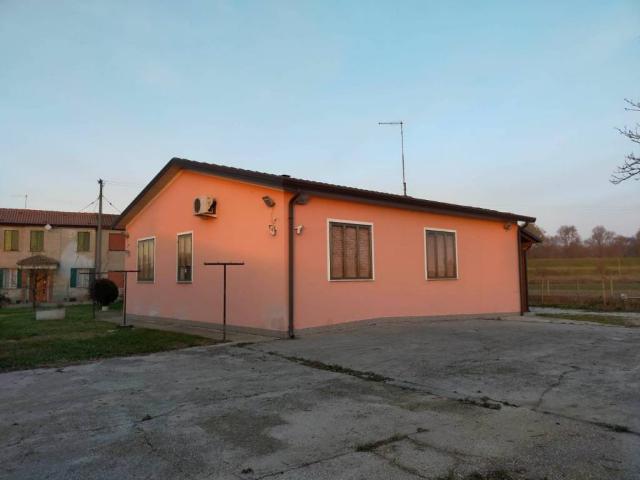 Casa indipendente in vendita a San Martino di Venezze RO