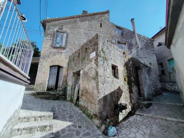 Casa indipendente in vendita a San Martino Valle Caudina AV