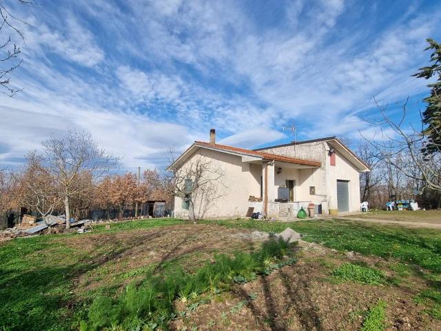 Casa Indipendente in vendita a San Nicola Baronia
