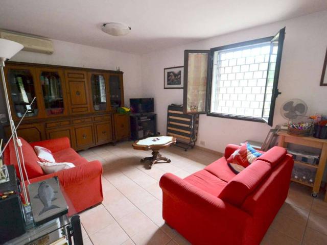 Casa indipendente in vendita a San Bartolomeo al Mare IM