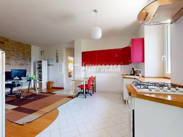 Casa indipendente in vendita a San Benedetto Val di Sambro BO