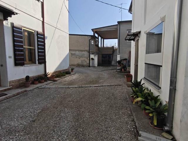 Casa indipendente in vendita a San Benedetto Po MN