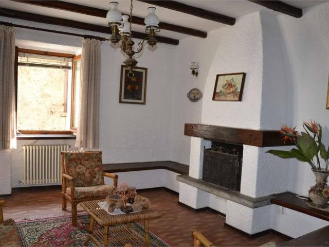 Casa indipendente in vendita a San Bernardino Verbano VB