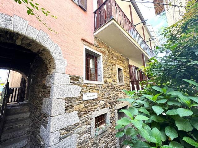 Casa indipendente in vendita a San Bernardino Verbano VB