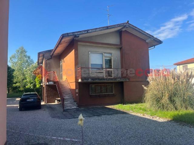 Casa indipendente in vendita a San Bonifacio VR