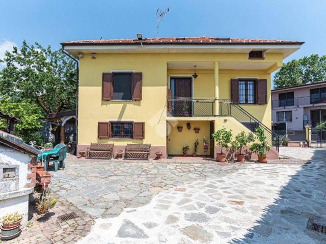 Casa indipendente in vendita a San Carlo Canavese TO