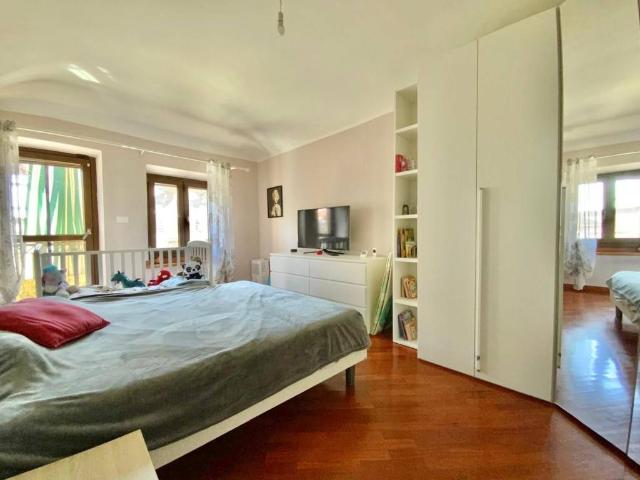 Casa indipendente in vendita a San Carlo Canavese TO