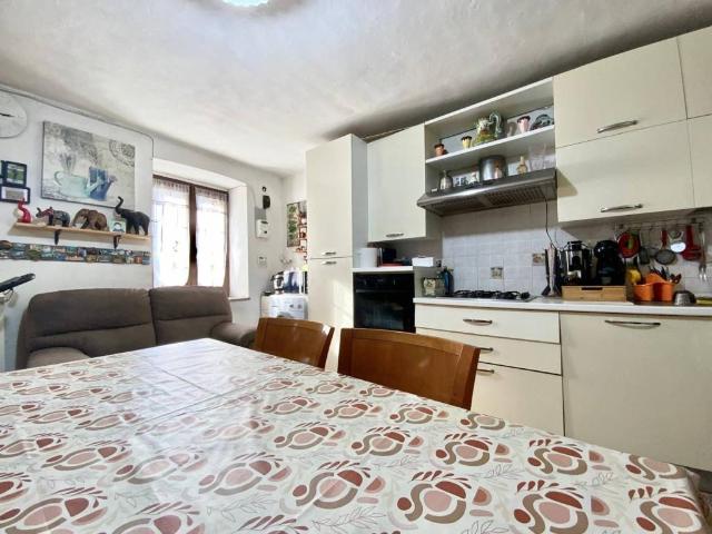 Casa indipendente in vendita a San Carlo Canavese TO