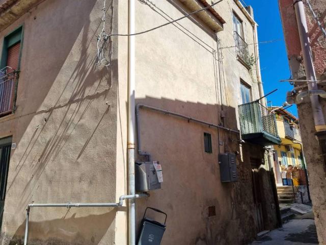 Casa indipendente in vendita a San Cataldo CL