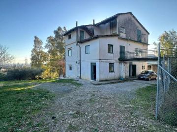 Casa indipendente in vendita a San Cipriano Picentino SA