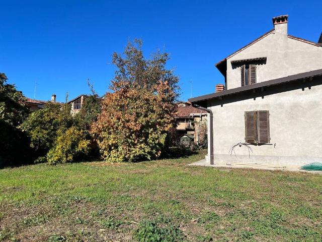 Casa indipendente in vendita a San Colombano al Lambro MI