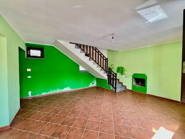 Casa indipendente in vendita a San Colombano al Lambro MI