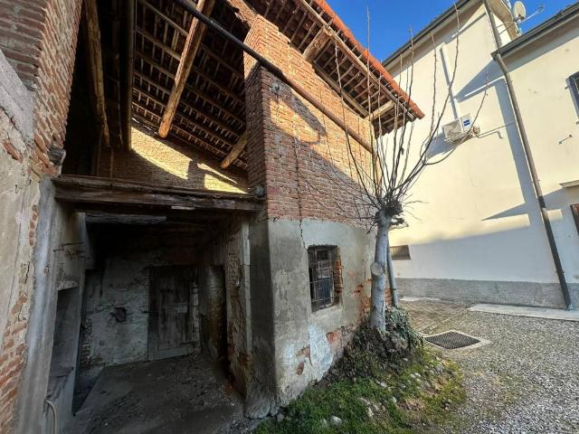 Casa indipendente in vendita a San Colombano al Lambro MI