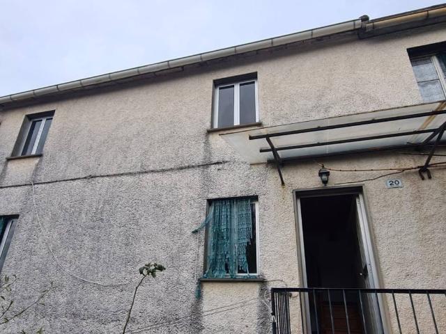 Casa indipendente in vendita a San Colombano Certenoli GE