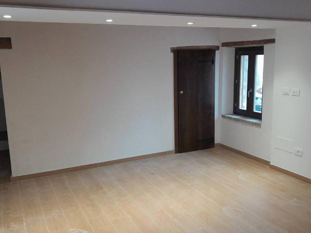 Casa indipendente in vendita a San Costanzo PU