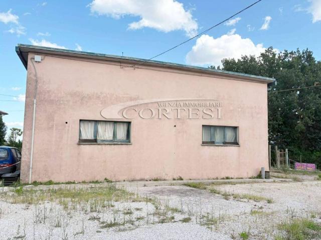 Casa indipendente in vendita a San Costanzo PU