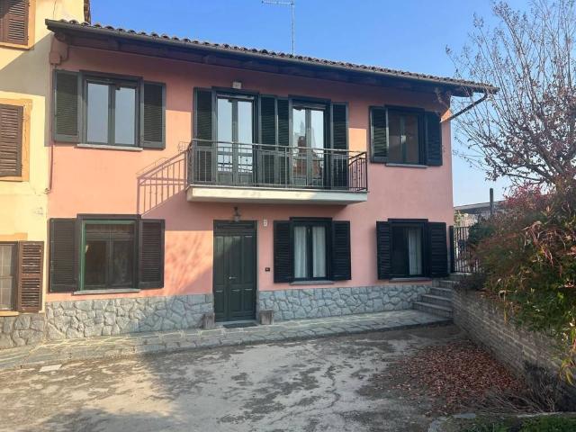 Casa indipendente in vendita a San Damiano d'Asti AT