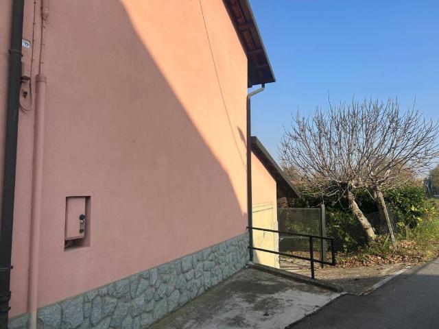 Casa indipendente in vendita a San Damiano d'Asti AT