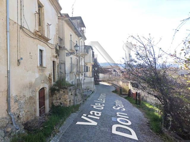 Casa indipendente in vendita a San Demetrio Ne' Vestini AQ