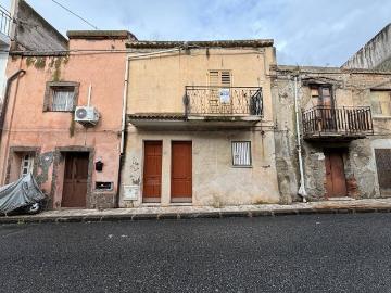 Casa indipendente in vendita a San Filippo del Mela ME