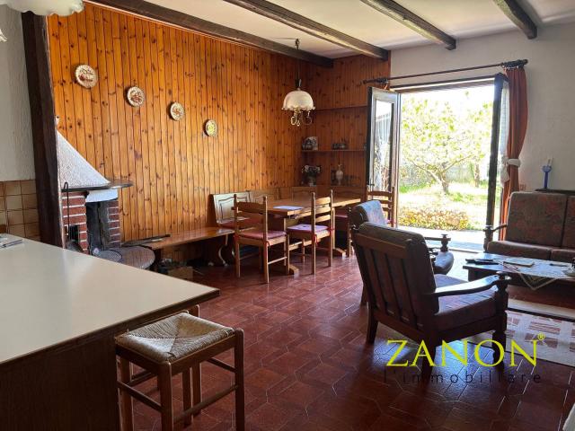 Casa indipendente in vendita a San Floriano del Collio