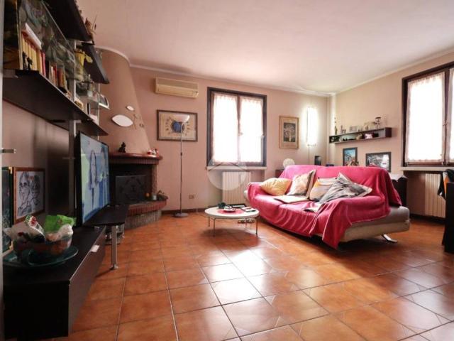 Casa indipendente in vendita a San Giorgio Bigarello MN