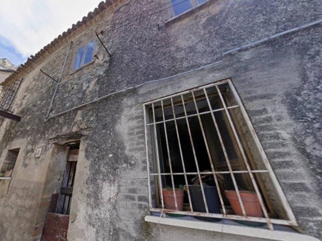 Casa indipendente in vendita a San Giorgio la Molara BN