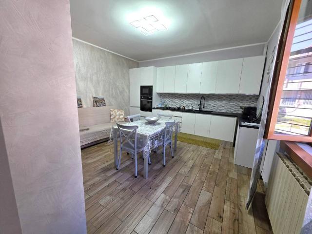 Casa indipendente in vendita a San Giorgio Su Legnano MI