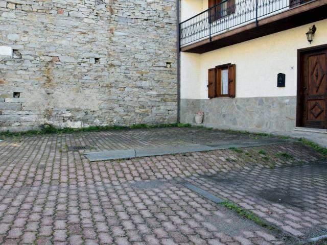 Casa indipendente in vendita a San Giorio di Susa TO