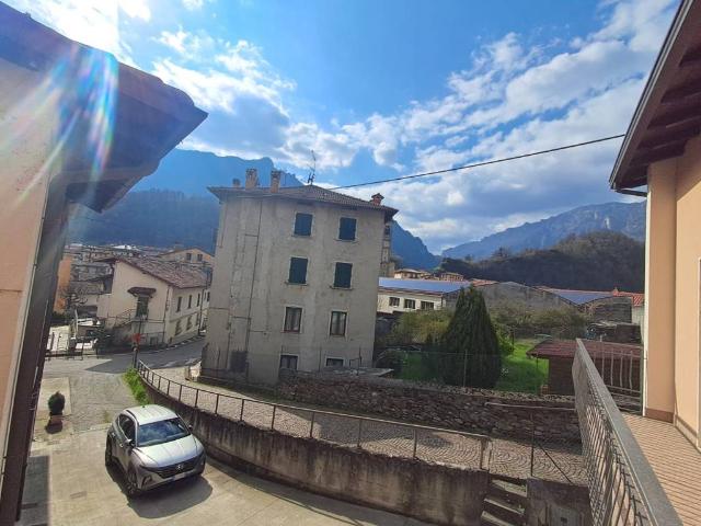 Casa indipendente in vendita a San Giovanni Bianco BG