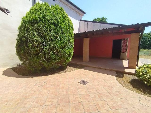 Casa indipendente in vendita a San Giovanni del Dosso MN
