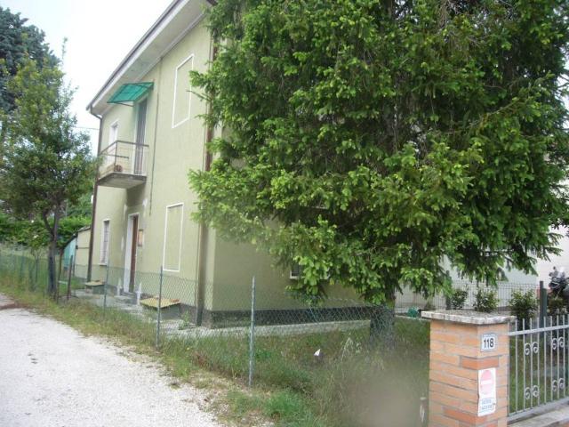 Casa indipendente in vendita a San Giovanni in Marignano RN