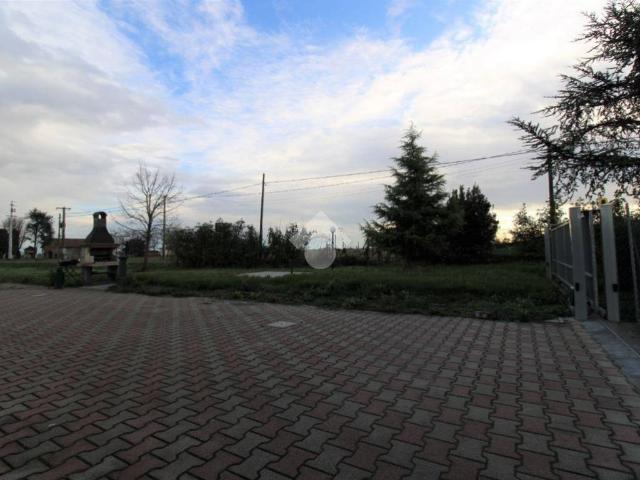 Villa in vendita a San Giovanni in Persiceto BO