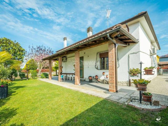 Casa indipendente in vendita a San Giovanni in Persiceto BO
