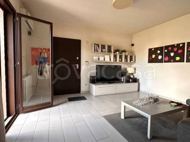 Casa indipendente in vendita a San Giovanni la Punta via Mascagni