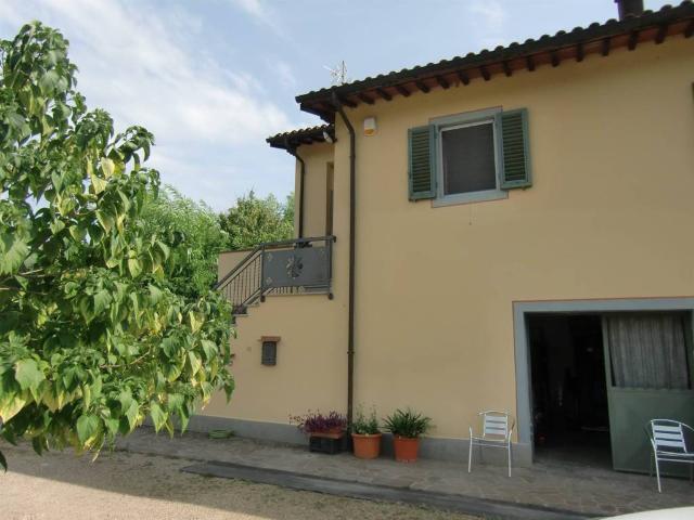 Casa indipendente in vendita a San Giovanni Valdarno AR