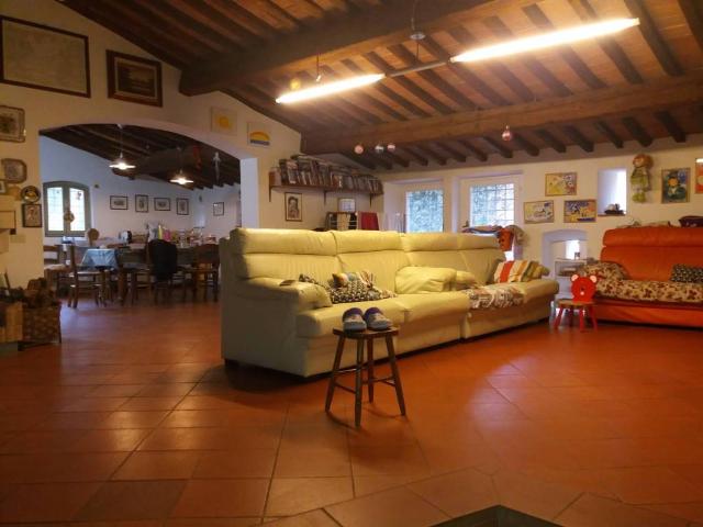 Casa indipendente in vendita a San Giuliano Terme PI